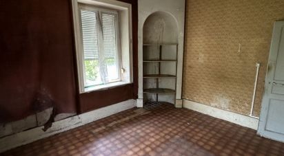 House 6 rooms of 135 m² in Hennezel (88260)