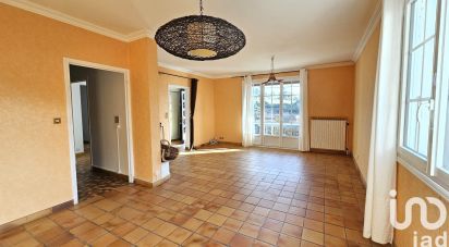 House 4 rooms of 98 m² in Coux (07000)