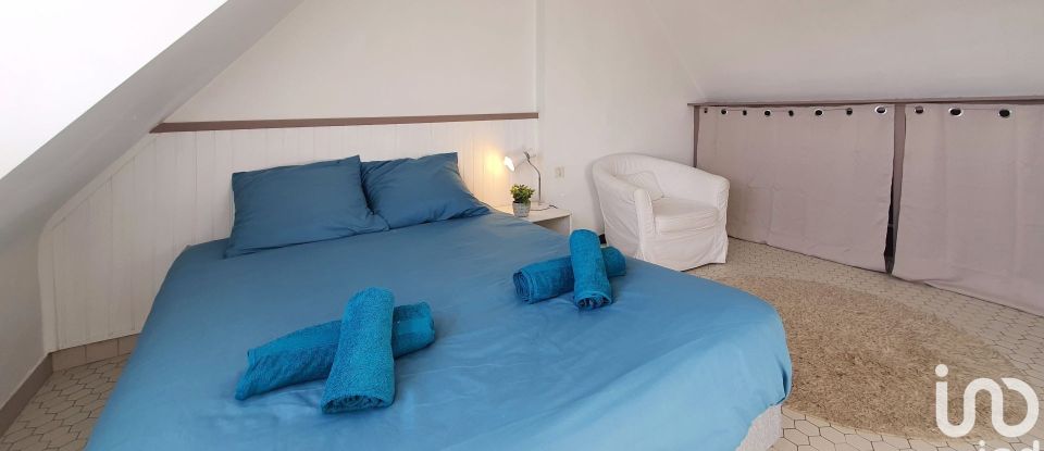 House 6 rooms of 110 m² in Quiberon (56170)