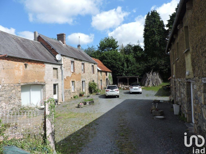 House 13 rooms of 290 m² in Saint-Sauveur-Lendelin (50490)