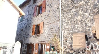 House 6 rooms of 120 m² in Goudet (43150)
