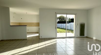 Traditional house 6 rooms of 104 m² in Saint-Brevin-les-Pins (44250)