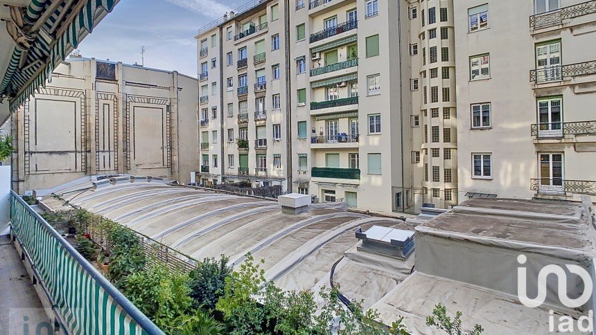 Apartment 3 rooms of 86 m² in Nice (06000)