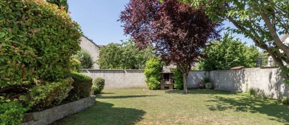 House 7 rooms of 153 m² in Chelles (77500)