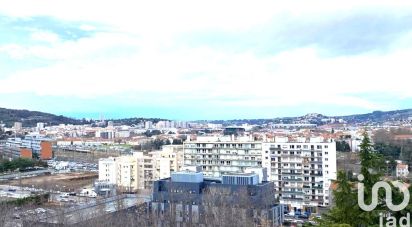 Appartement 5 pièces de 85 m² à Saint-Étienne (42100)