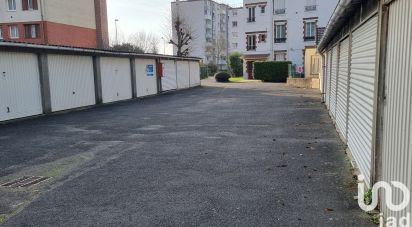 Parking/garage/box de 15 m² à Neuilly-sur-Marne (93330)