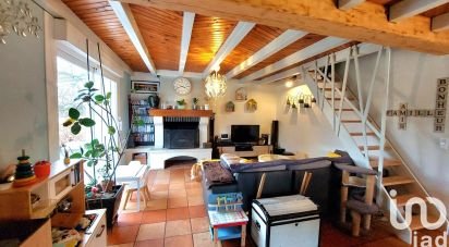 Maison traditionnelle 6 pièces de 164 m² à Saint-Seurin-de-Prats (24230)