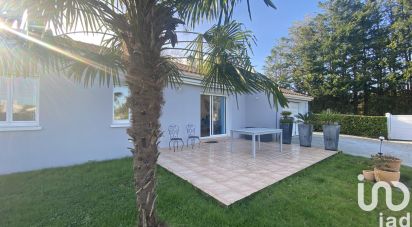 House 5 rooms of 113 m² in Saint-Brevin-les-Pins (44250)