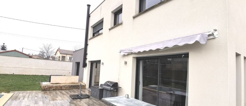 House 5 rooms of 130 m² in Annonay (07100)