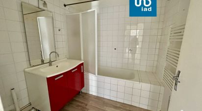 Apartment 2 rooms of 53 m² in Amiens (80000)