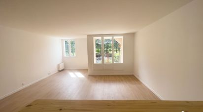 Appartement 5 pièces de 96 m² à Lognes (77185)