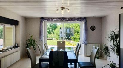 House 8 rooms of 196 m² in Mauges-sur-Loire (49110)