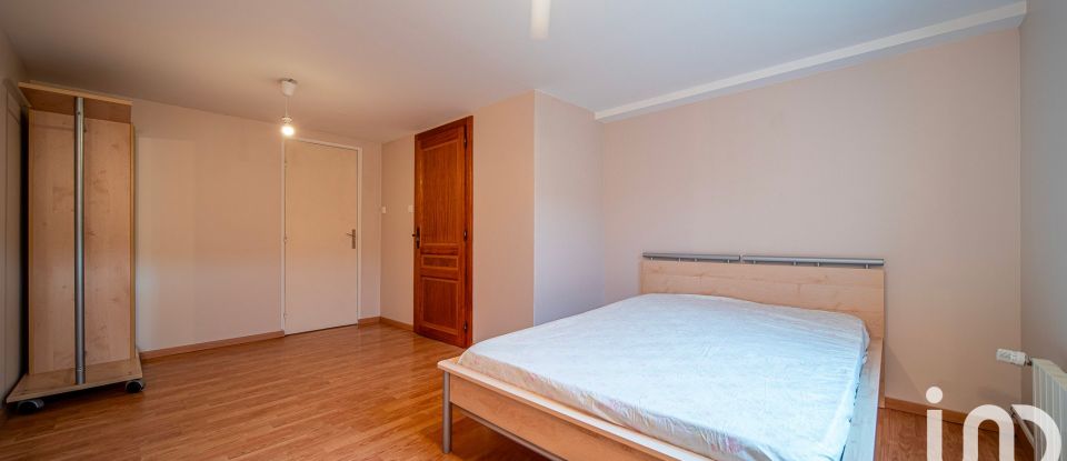 House 7 rooms of 171 m² in Lorry-lès-Metz (57050)