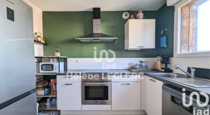 Apartment 4 rooms of 83 m² in Lille (59000)
