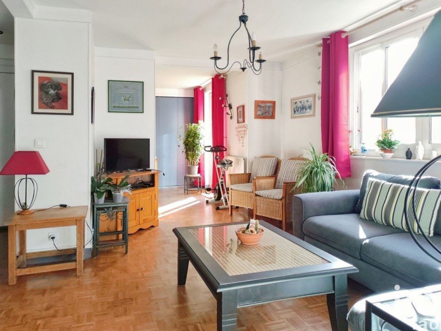 Apartment 4 rooms of 62 m² in Épinay-sur-Seine (93800)