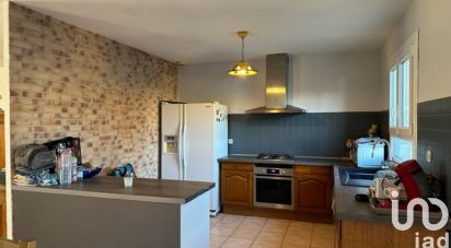 House 7 rooms of 123 m² in Chéroy (89690)