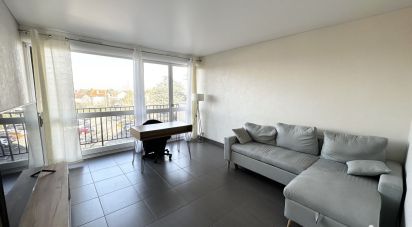 Appartement 3 pièces de 61 m² à Ris-Orangis (91130)