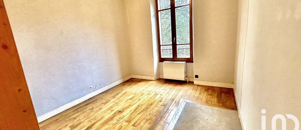 Appartement 3 pièces de 55 m² à Montereau-Fault-Yonne (77130)