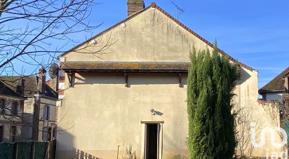 Village house 4 rooms of 122 m² in Villiers-Saint-Benoît (89130)