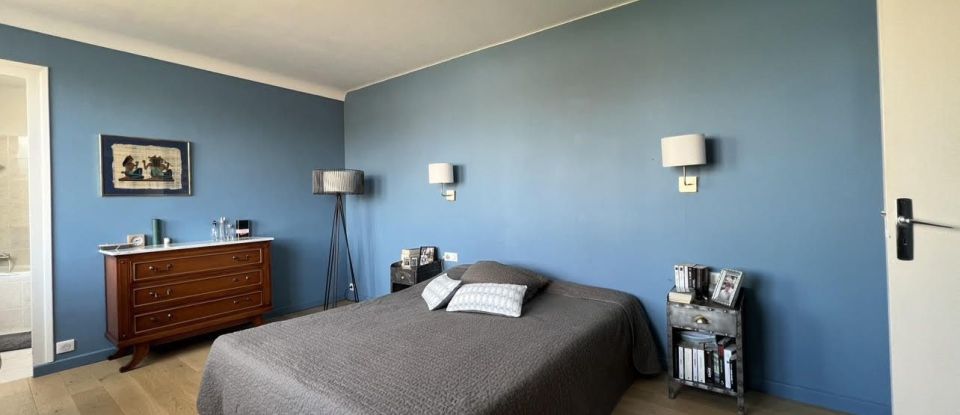 House 9 rooms of 240 m² in Saint-Sébastien-sur-Loire (44230)