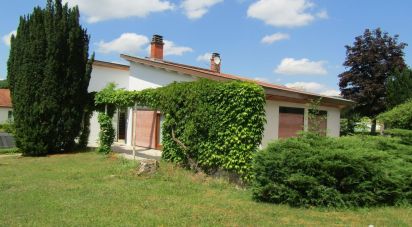 House 12 rooms of 247 m² in Doulaincourt-Saucourt (52270)