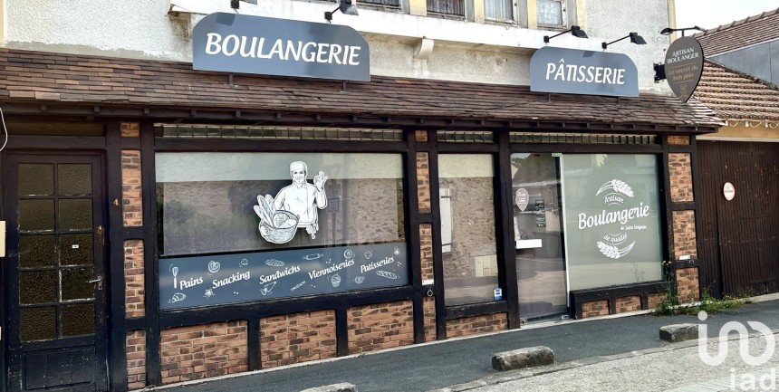 Retail property of 140 m² in Saint-Fargeau-Ponthierry (77310)