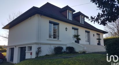 Maison 6 pièces de 162 m² à Oloron-Sainte-Marie (64400)