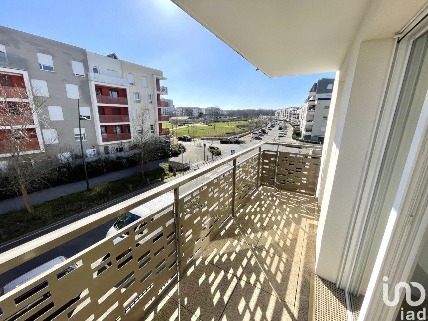 Apartment 2 rooms of 41 m² in Fleury-Mérogis (91700)