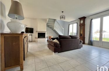 Maison 4 pièces de 110 m² à Pirou (50770)