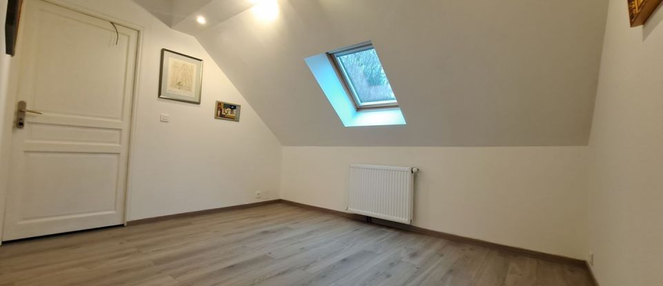 House 7 rooms of 185 m² in Villeperrot (89140)