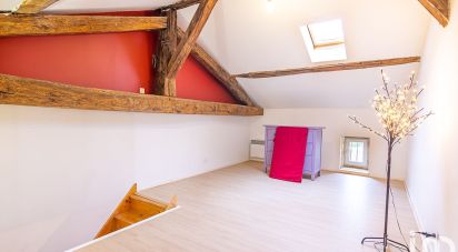House 5 rooms of 102 m² in Saint-André-de-Cubzac (33240)