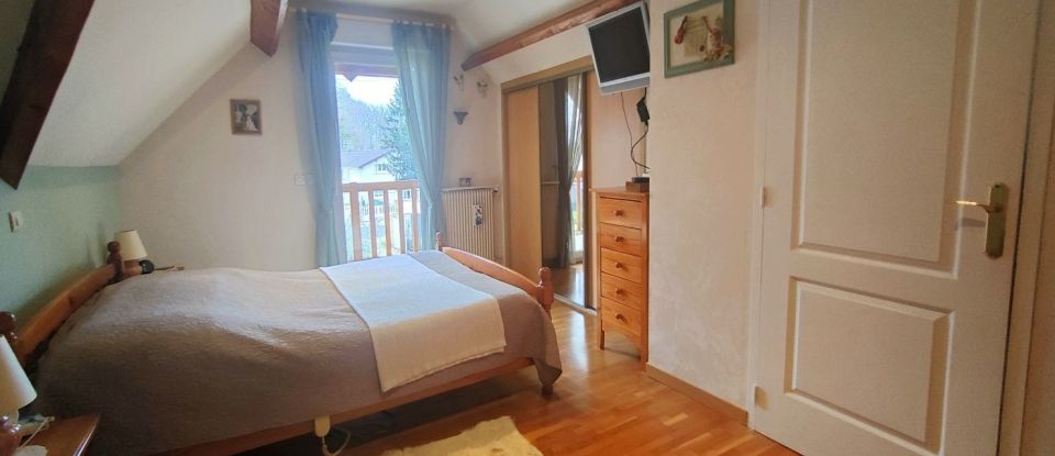 House 5 rooms of 115 m² in Lévis-Saint-Nom (78320)