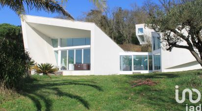 Architect house 10 rooms of 340 m² in Bouliac (33270)