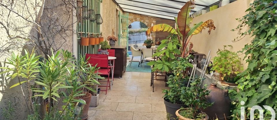 Traditional house 5 rooms of 140 m² in Sanary-sur-Mer (83110)