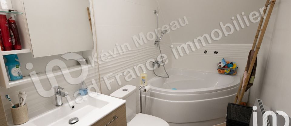 House 6 rooms of 127 m² in Fontaine-Henry (14610)