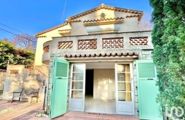 House 5 rooms of 118 m² in Fréjus (83600)