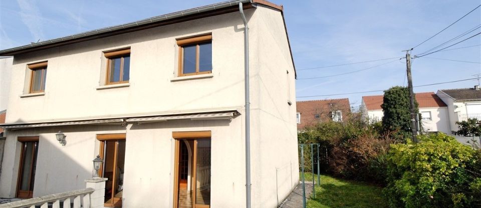House 5 rooms of 106 m² in L'Haÿ-les-Roses (94240)