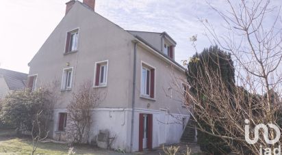 House 12 rooms of 210 m² in Saint-Jean-le-Blanc (45650)
