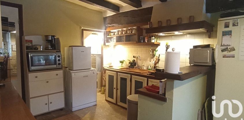House 7 rooms of 135 m² in Chinon (37500)