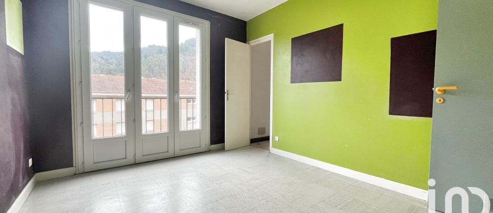 Appartement 2 pièces de 45 m² à Le Cheylard (07160)