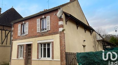 Maison de village 4 pièces de 122 m² à Villiers-Saint-Benoît (89130)
