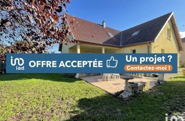 House 6 rooms of 180 m² in Châtenois (67730)