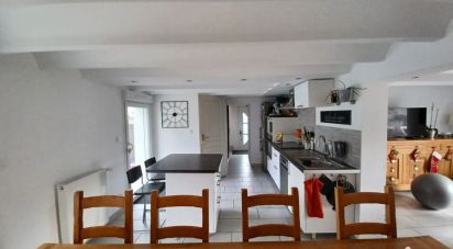 House 5 rooms of 103 m² in Saran (45770)