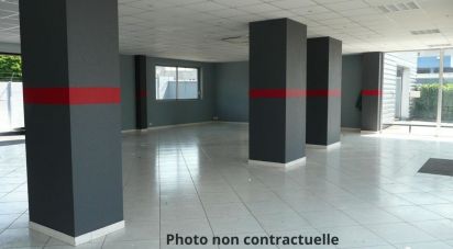Commercial walls of 350 m² in Meaux (77100)