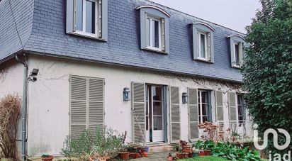 Maison 7 pièces de 166 m² à Boussy-Saint-Antoine (91800)