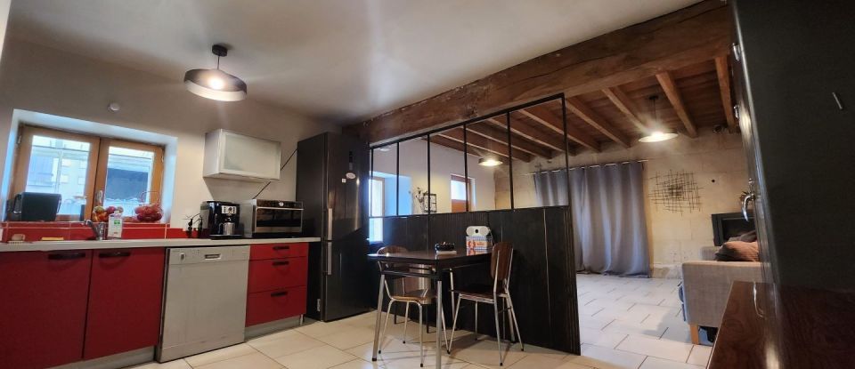 Maison 7 pièces de 160 m² à LORETZ D'ARGENTON (79290)