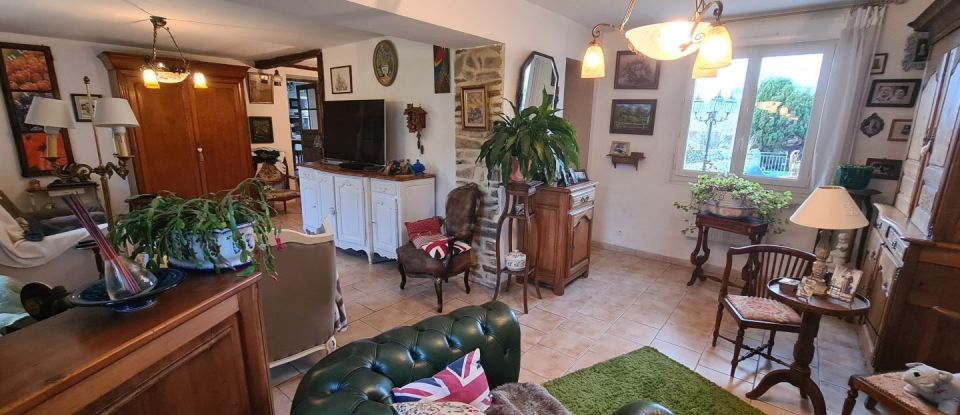 House 12 rooms of 286 m² in Villers-Bocage (14310)