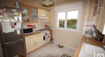 House 4 rooms of 81 m² in Nantes (44000)