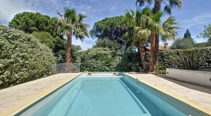Traditional house 7 rooms of 158 m² in Sainte-Maxime (83120)