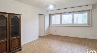 Apartment 2 rooms of 58 m² in La Courneuve (93120)